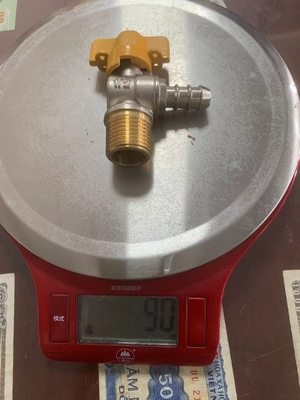 fornitore d'oro valvola di ottone a prezzo ragionevole in Malesia