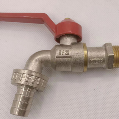 Fornitura di fabbrica 1/2 nickel rivestito con maniglia di acciaio giardino ottone bibcock rubinetto per l'acqua