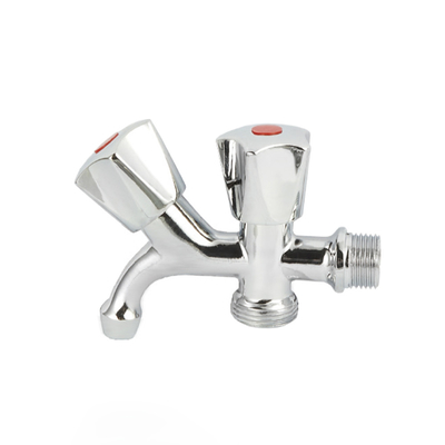 Nuovo design Rubinetti d'acqua in ottone con 2 sbocchi