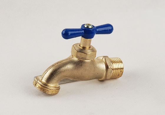 Modello chiudibile a chiave Design del rubinetto 3D del giardino del gallo della busbana francese del tubo flessibile dell'hotel 120gram 1/2inch