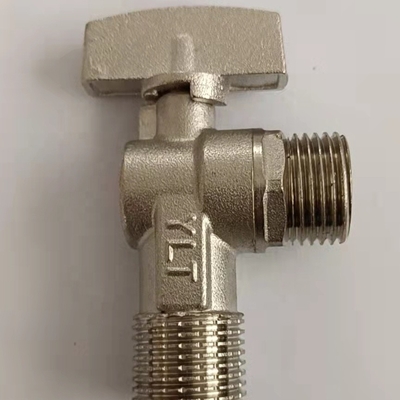 Idraulico d'ottone della valvola a sfera di angolo dell'impianto idraulico del porto di 20MM~63MM alimentato