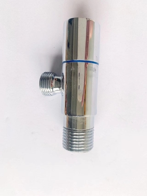 Valvola di angolo d'ottone dell'acqua fredda 1/2inch dei montaggi del bagno cromata
