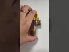 Valvola d'angolo in ottone con maniglia di zinco per uso industriale